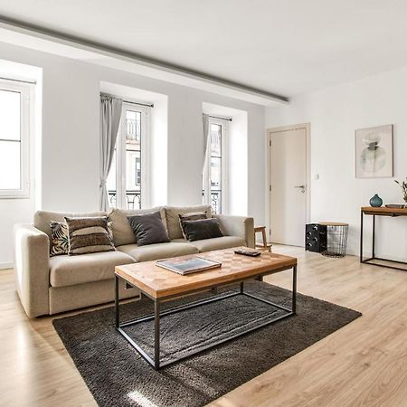 Modern 2 Bedroom Apartment In Estrela With Outside Terrace! Amazing For Families, Couples, Friends Lisabona Exterior foto