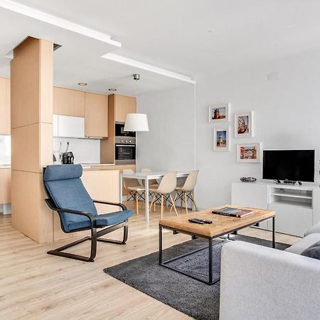 Modern 2 Bedroom Apartment In Estrela With Outside Terrace! Amazing For Families, Couples, Friends Lisabona Exterior foto